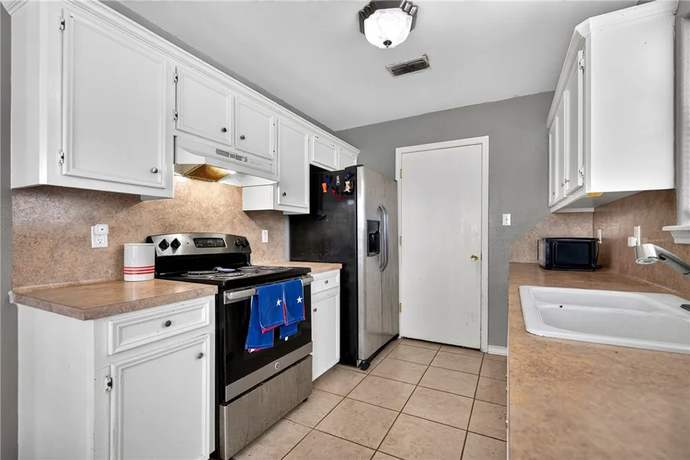 5742 Skylark Drive Corpus Christi, TX 78408