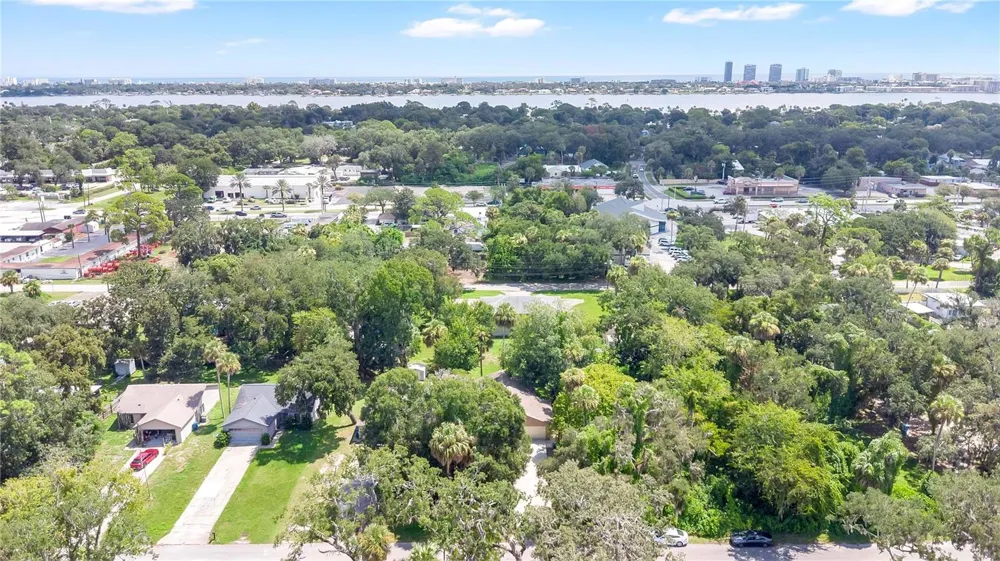 623 PARQUE DRIVE Ormond Beach, FL 32174