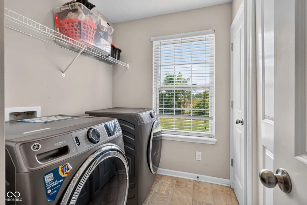 8819 Castleblaney Drive Brownsburg, IN 46112