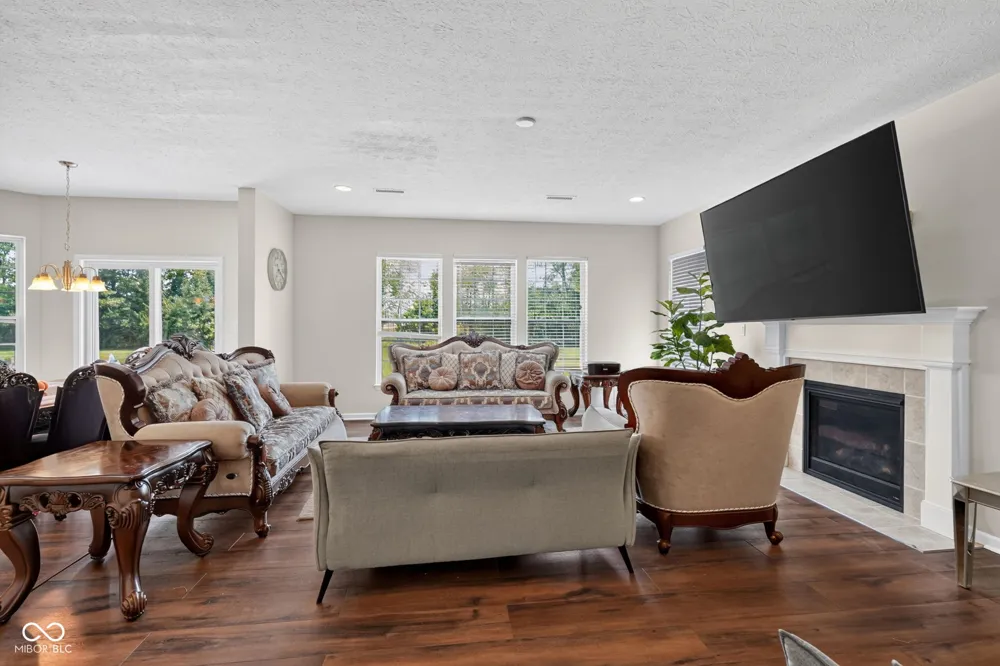 8819 Castleblaney Drive Brownsburg, IN 46112