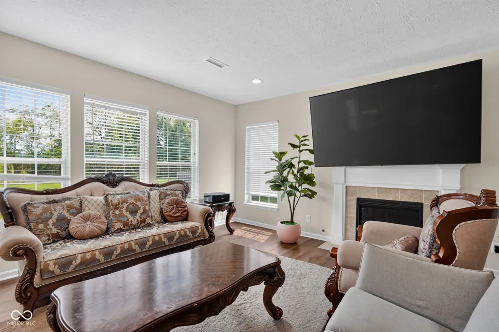 8819 Castleblaney Drive Brownsburg, IN 46112
