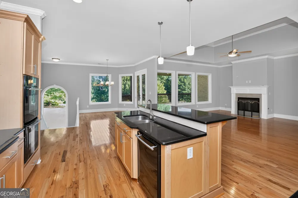 2308 Braunsroth LN Hampton, GA 30228