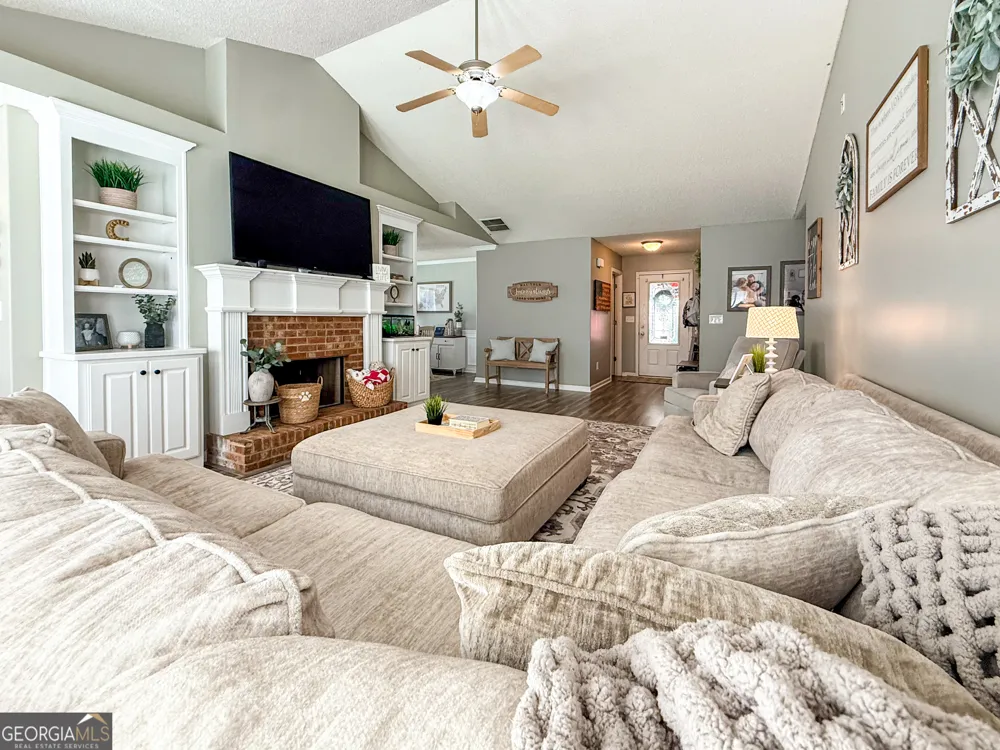 255 River Mist CIR Jefferson, GA 30549