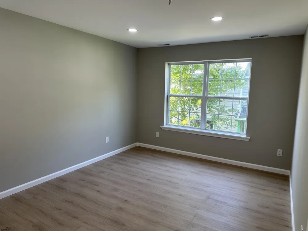 6 Oyster Bay Absecon, NJ 08201