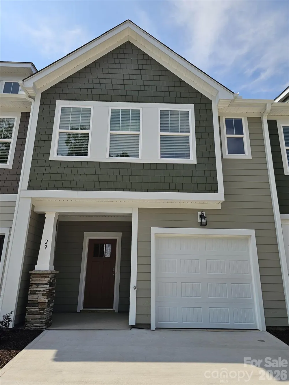 29 Oleetah Falls Way Hendersonville, NC 28792