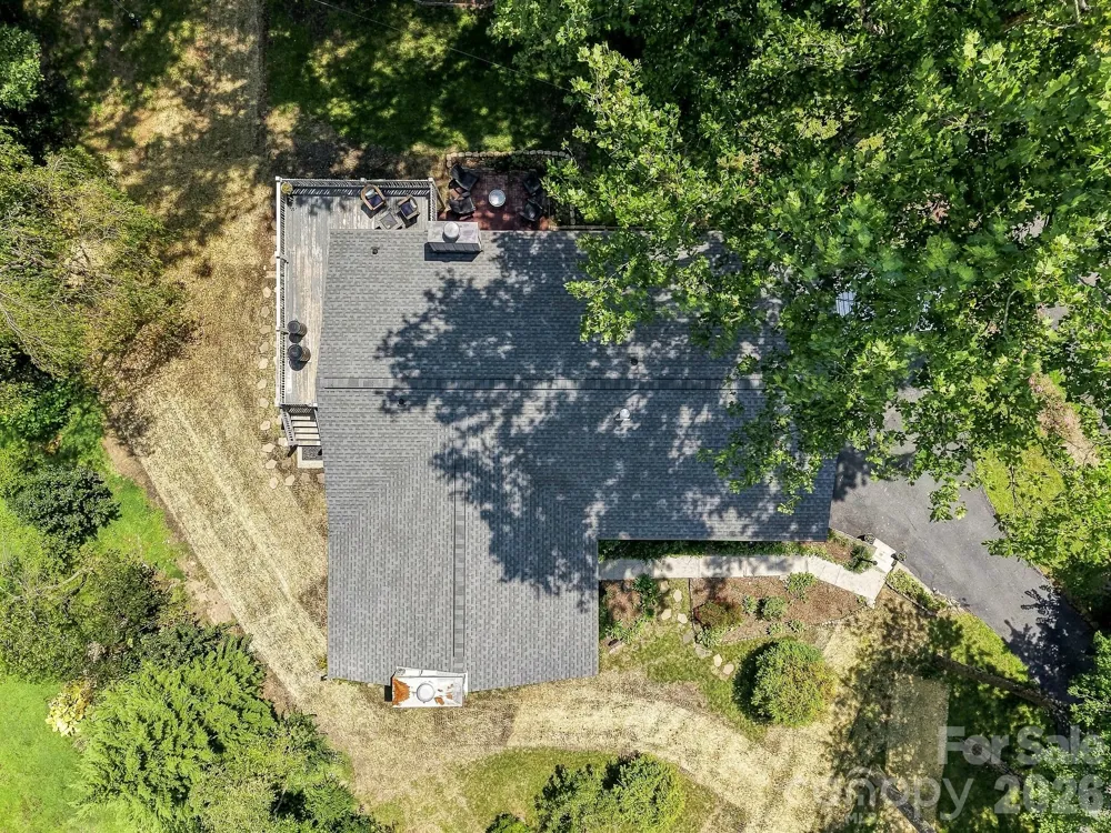 3020 Chestnut Tree Road Hendersonville, NC 28792