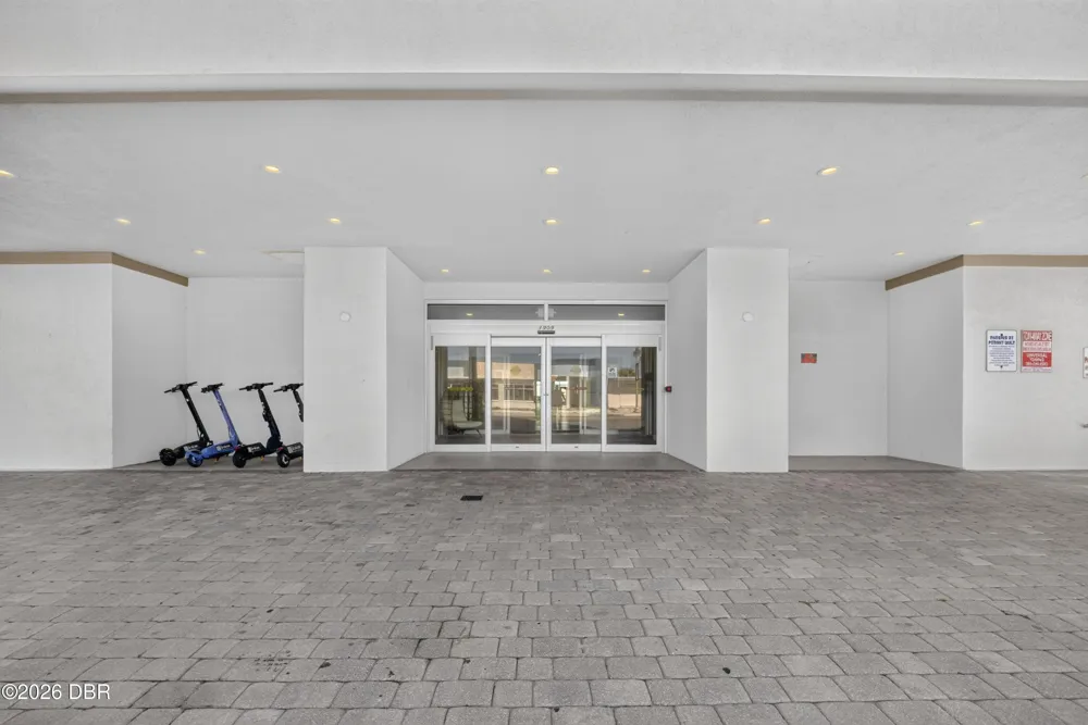 1909 S Atlantic Avenue #801 Daytona Beach Shores, FL 32118