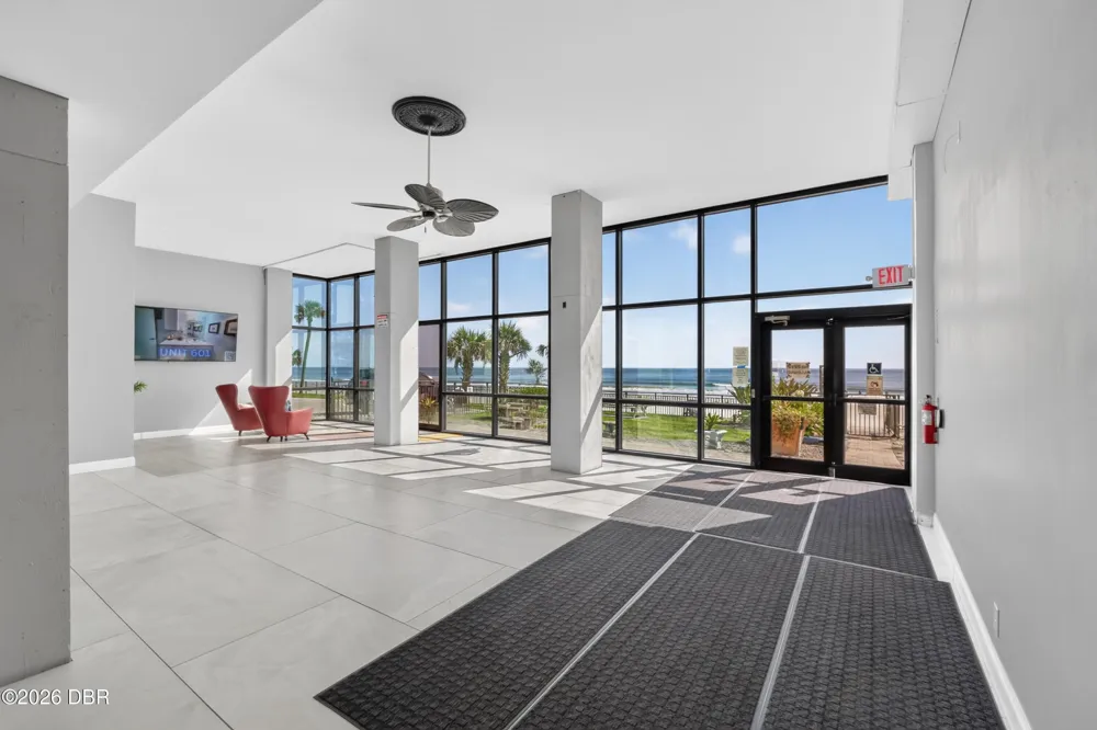 1909 S Atlantic Avenue #801 Daytona Beach Shores, FL 32118