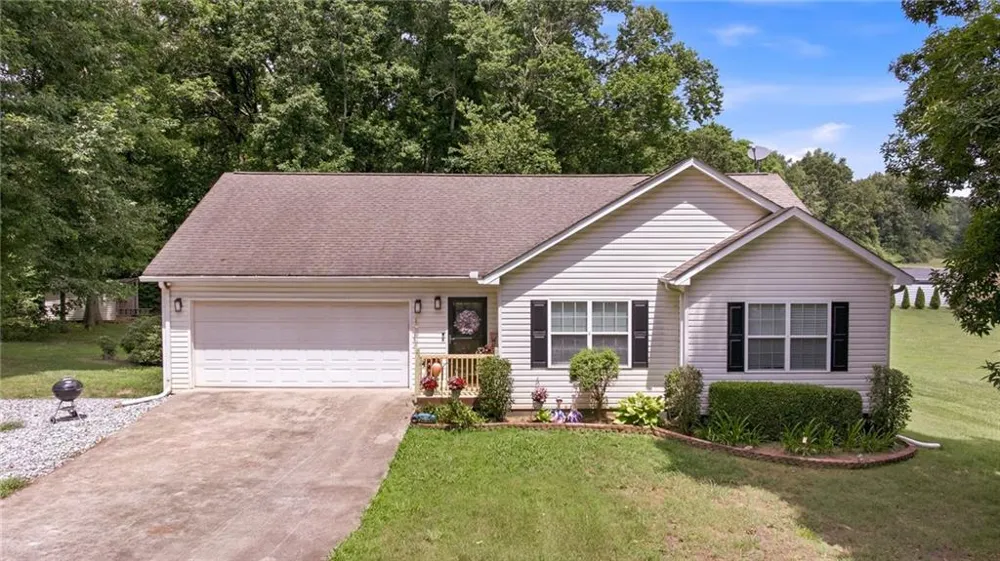 126 Windchime Circle Demorest, GA 30535