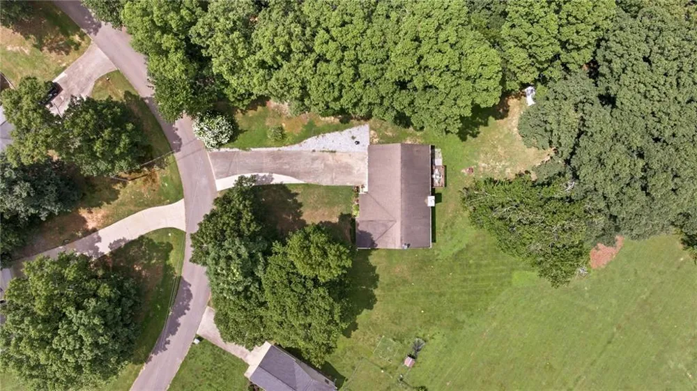 126 Windchime Circle Demorest, GA 30535