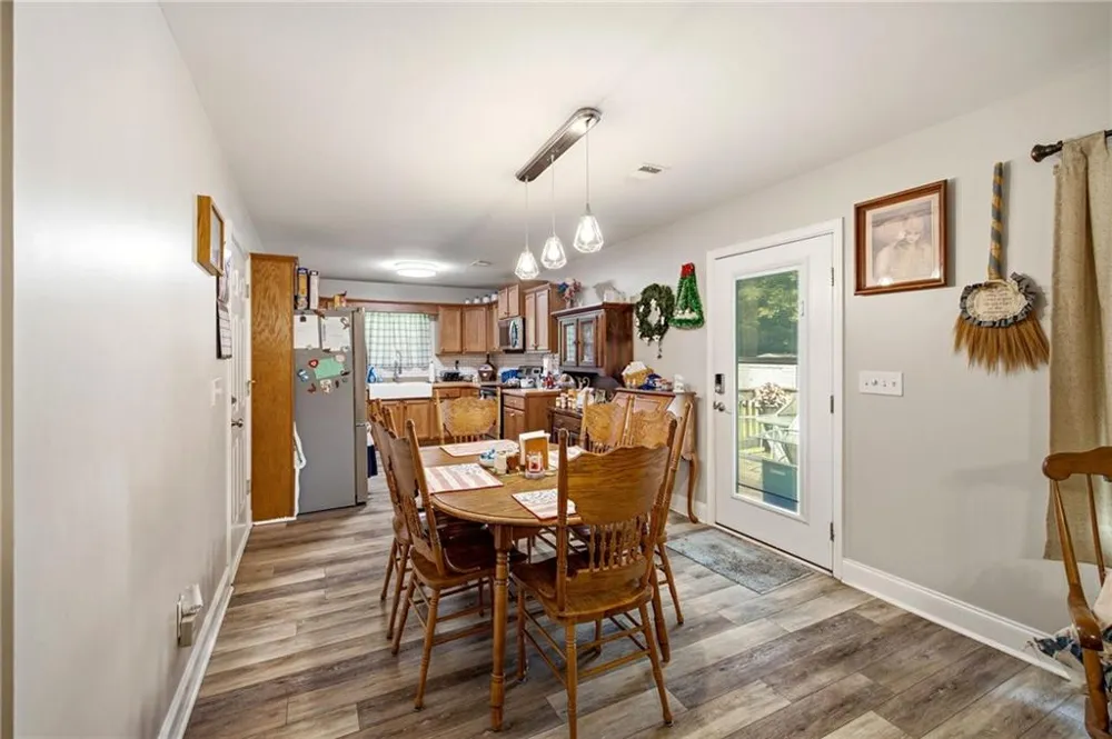 126 Windchime Circle Demorest, GA 30535