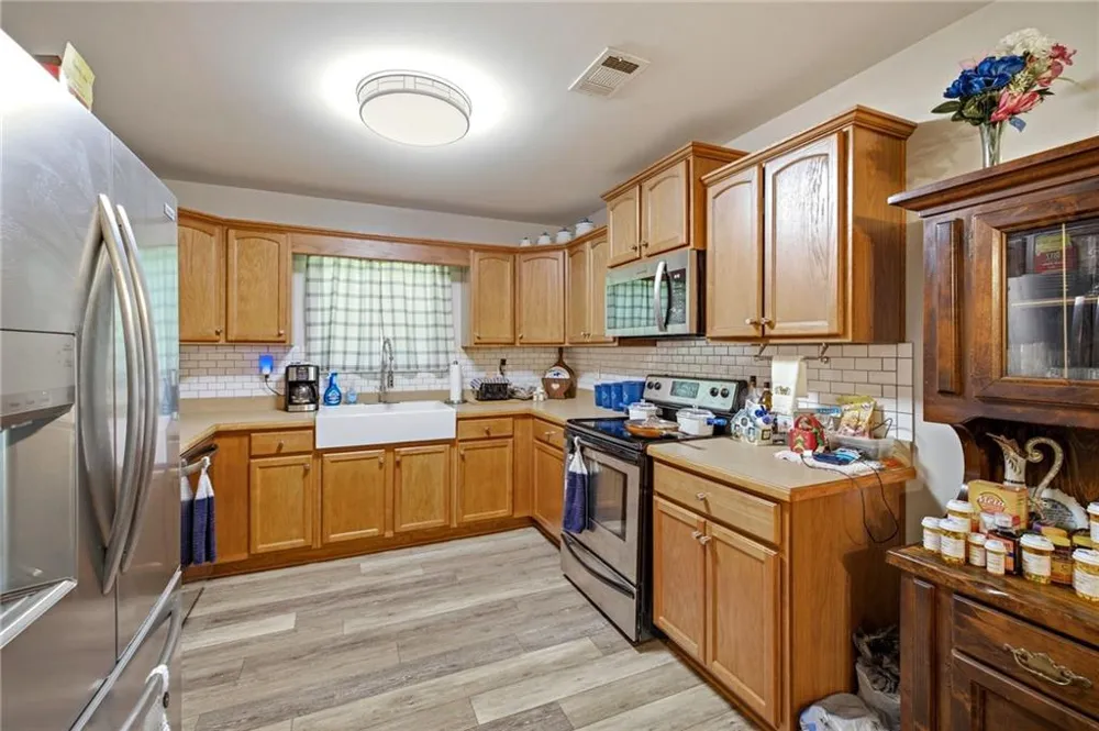126 Windchime Circle Demorest, GA 30535