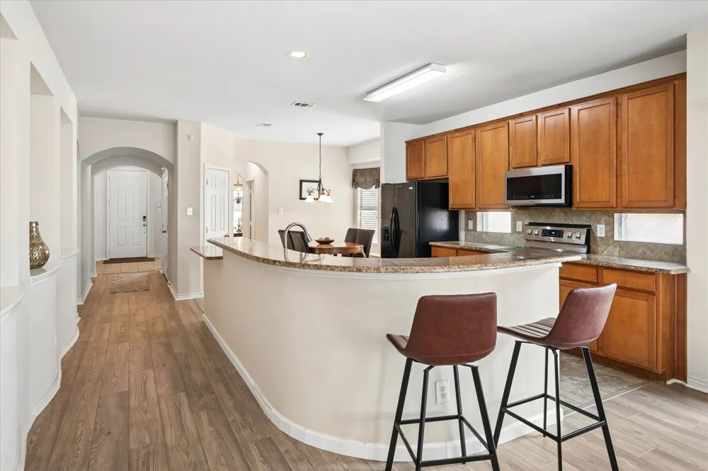 608 Bonham Drive Lavon, TX 75166