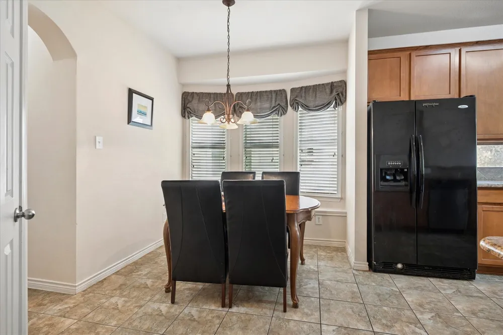 608 Bonham Drive Lavon, TX 75166