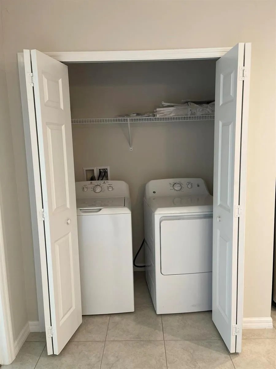 3368 Park Drive Fort Pierce, FL 34982