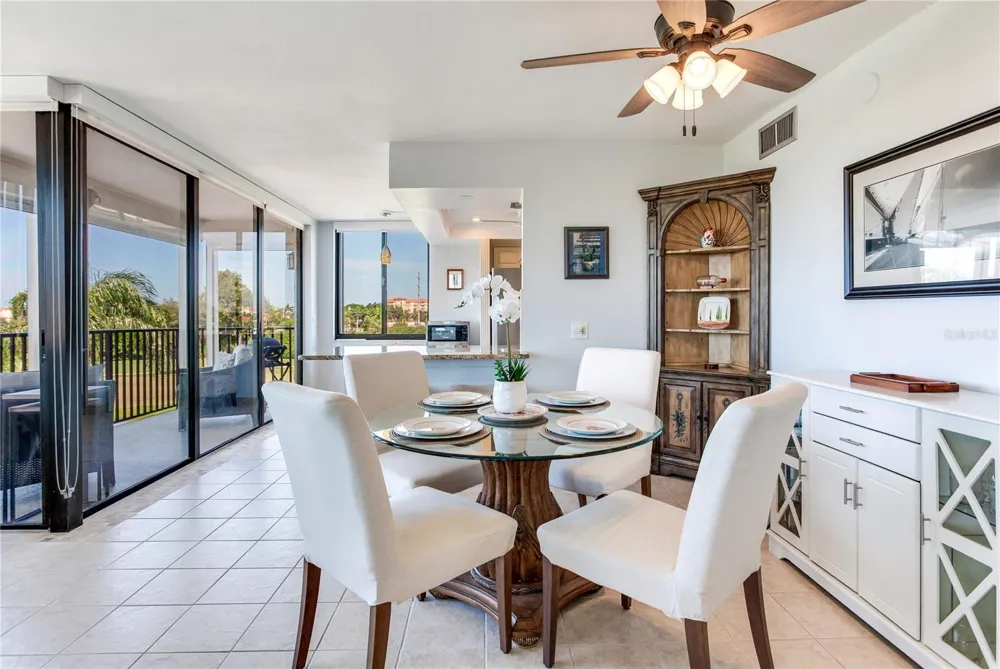 6104 PALMA DEL MAR BOULEVARD S #404 St Petersburg, FL 33715
