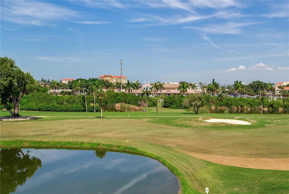 6104 PALMA DEL MAR BOULEVARD S #404 St Petersburg, FL 33715