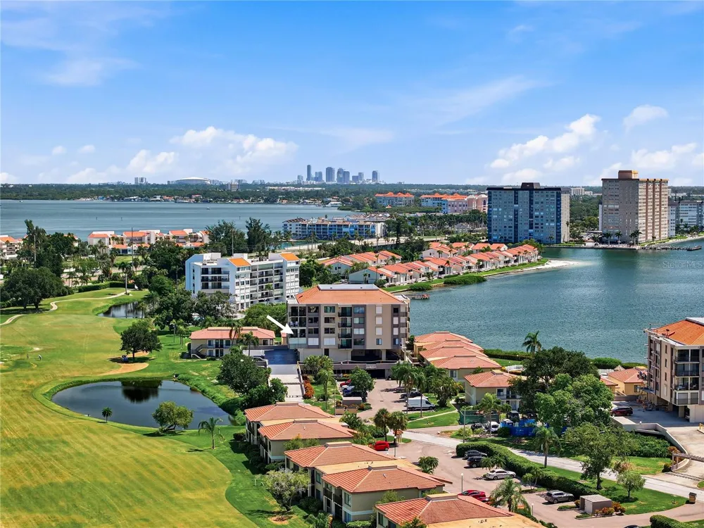 6104 PALMA DEL MAR BOULEVARD S #404 St Petersburg, FL 33715