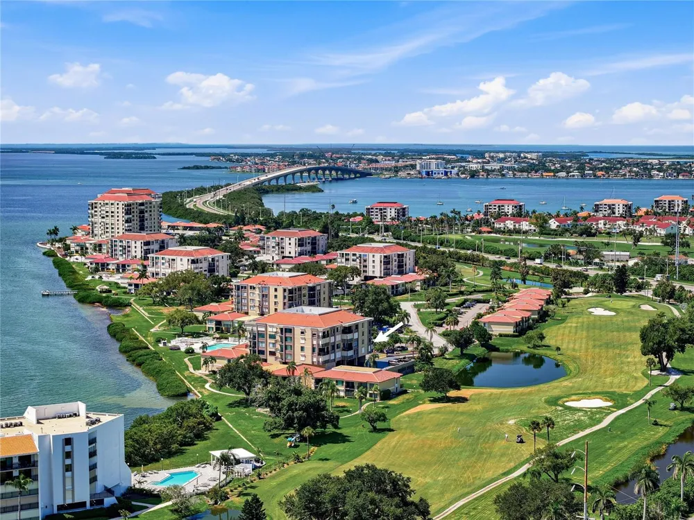 6104 PALMA DEL MAR BOULEVARD S #404 St Petersburg, FL 33715