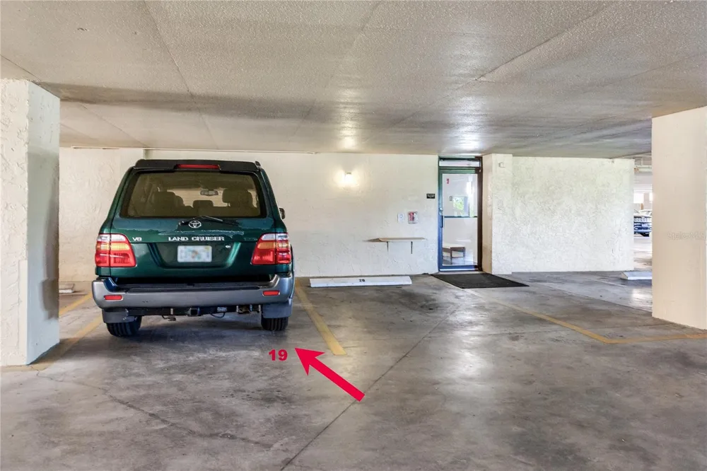 6104 PALMA DEL MAR BOULEVARD S #404 St Petersburg, FL 33715