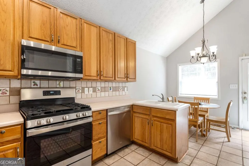 1020 Dalby WAY Austell, GA 30106