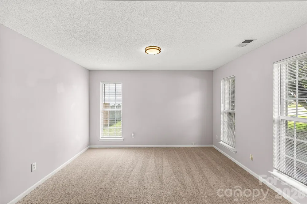 3042 Wyntree Court Matthews, NC 28104