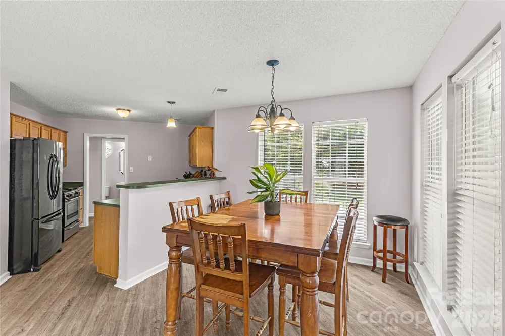 3042 Wyntree Court Matthews, NC 28104