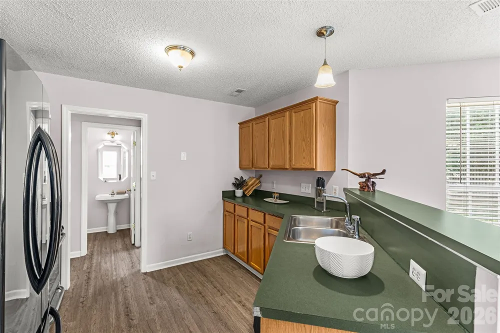 3042 Wyntree Court Matthews, NC 28104