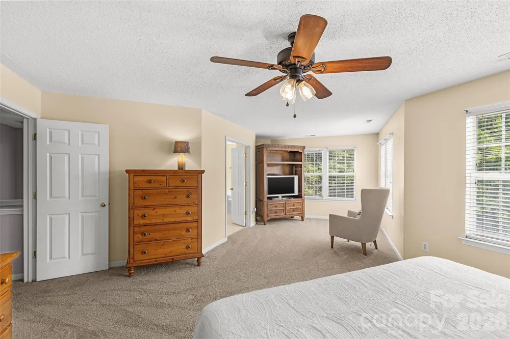 3042 Wyntree Court Matthews, NC 28104