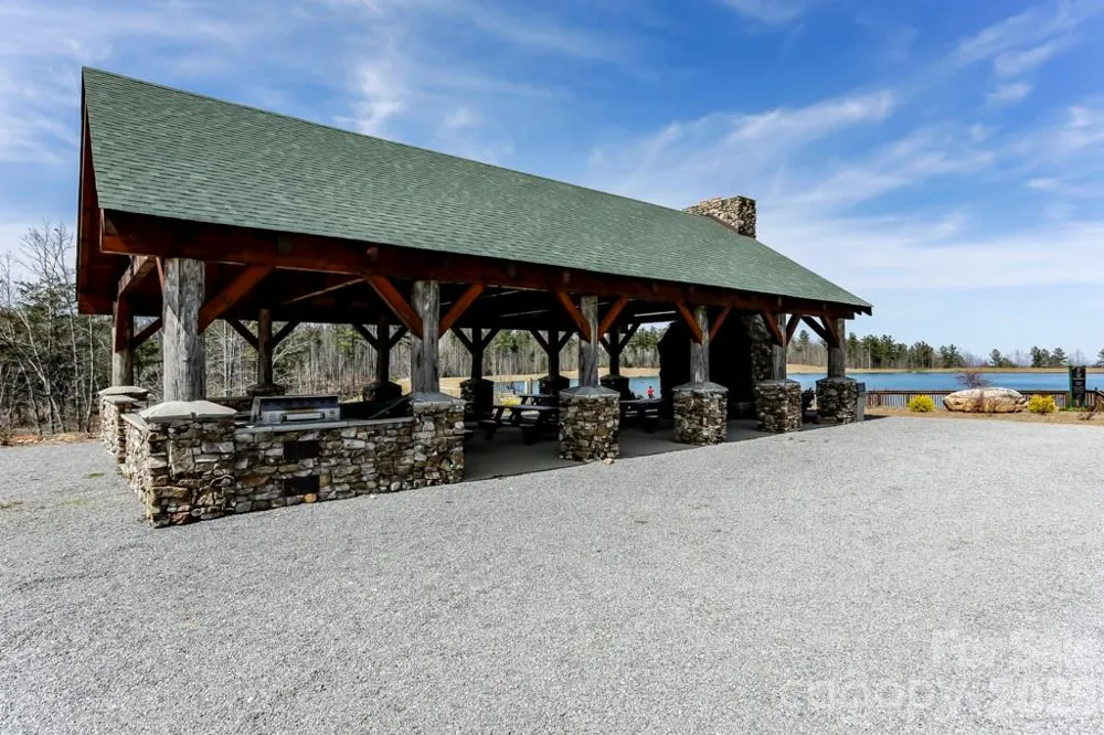 1211 Mountain Vista Drive Nebo, NC 28761