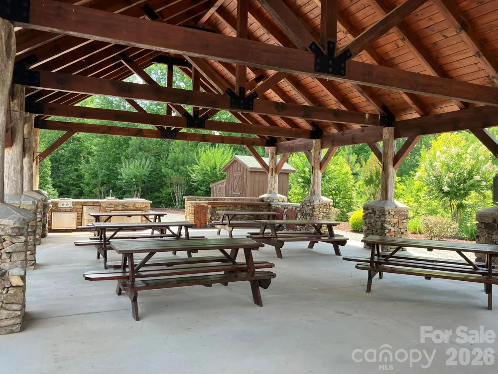1211 Mountain Vista Drive Nebo, NC 28761