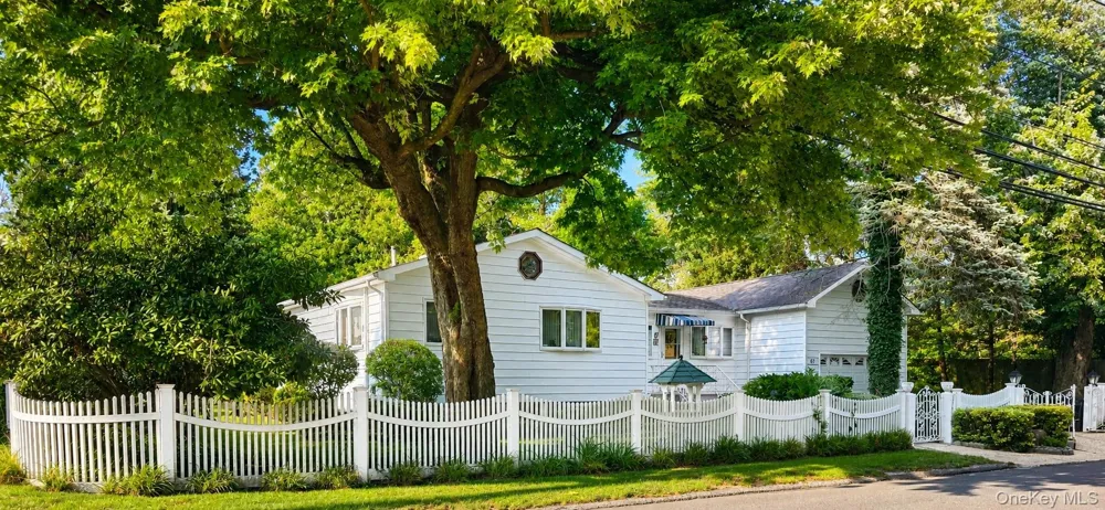 67 King Road Rocky Point, NY 11778