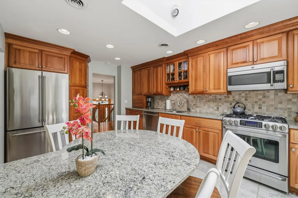 12 Little Brook Lane New City, NY 10956