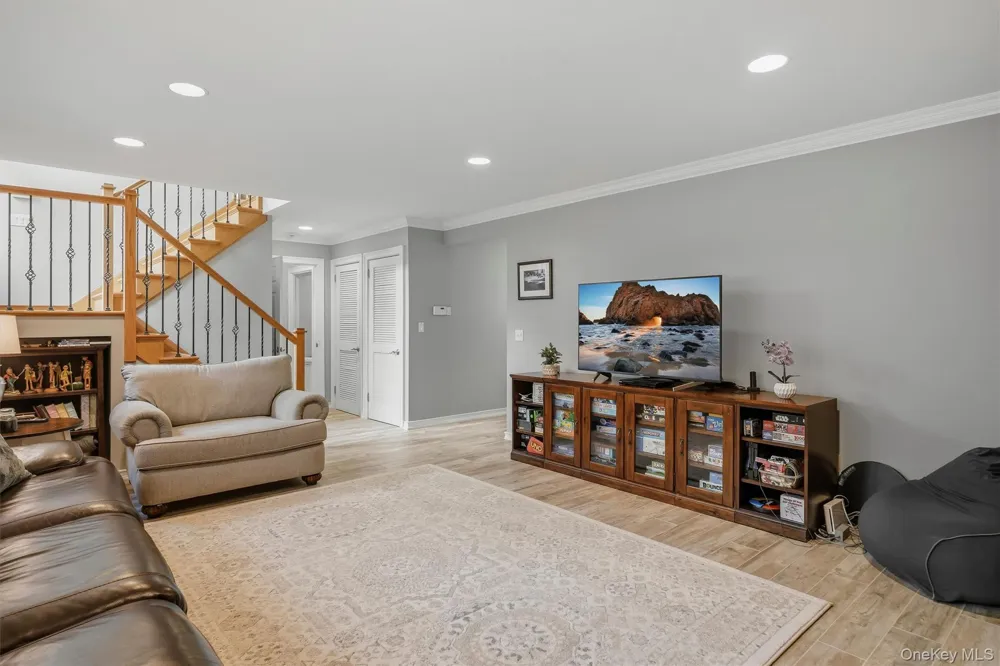 12 Little Brook Lane New City, NY 10956