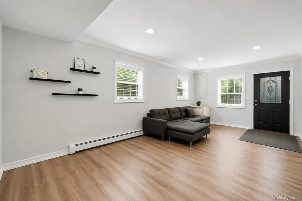 12 Little Brook Lane New City, NY 10956