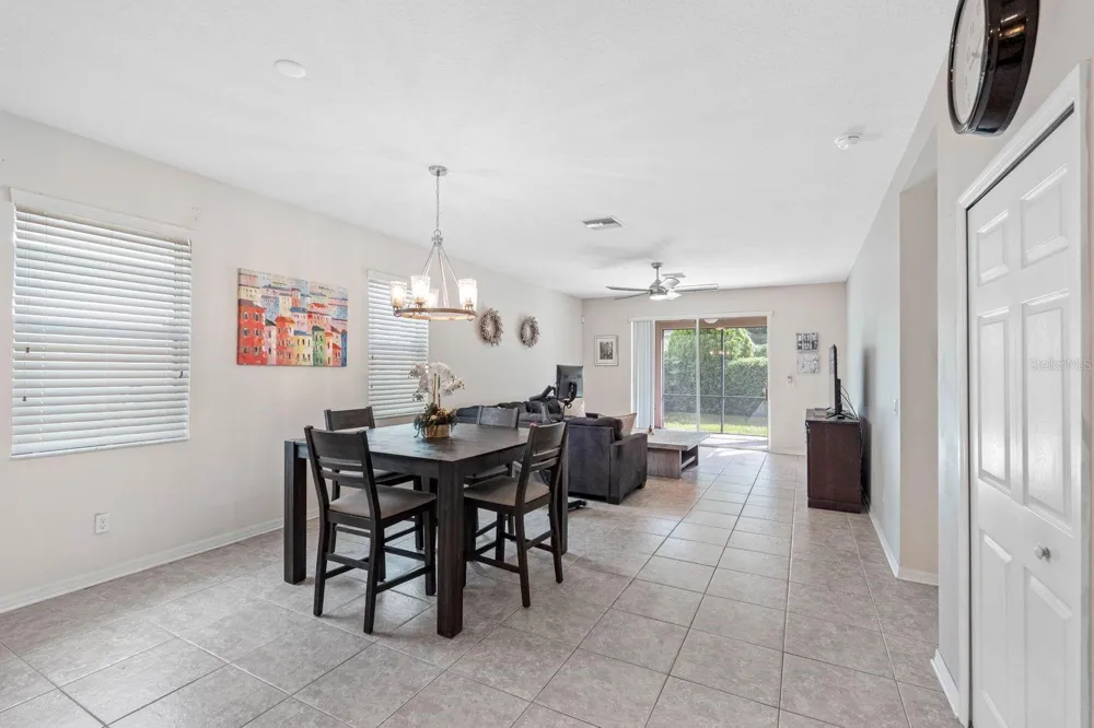 15913 OAKLEAF RUN DRIVE Lithia, FL 33547
