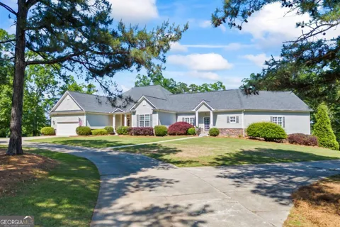 160 Evans DR