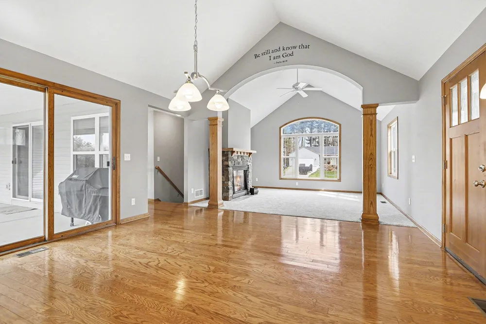 1921 Pineridge Hastings, MI 49058