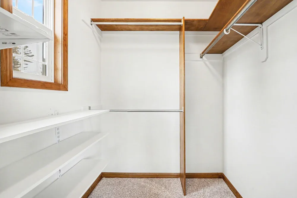 1921 Pineridge Hastings, MI 49058