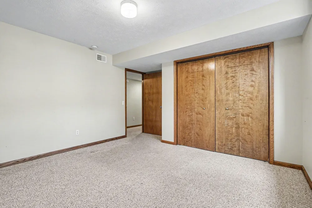 1921 Pineridge Hastings, MI 49058