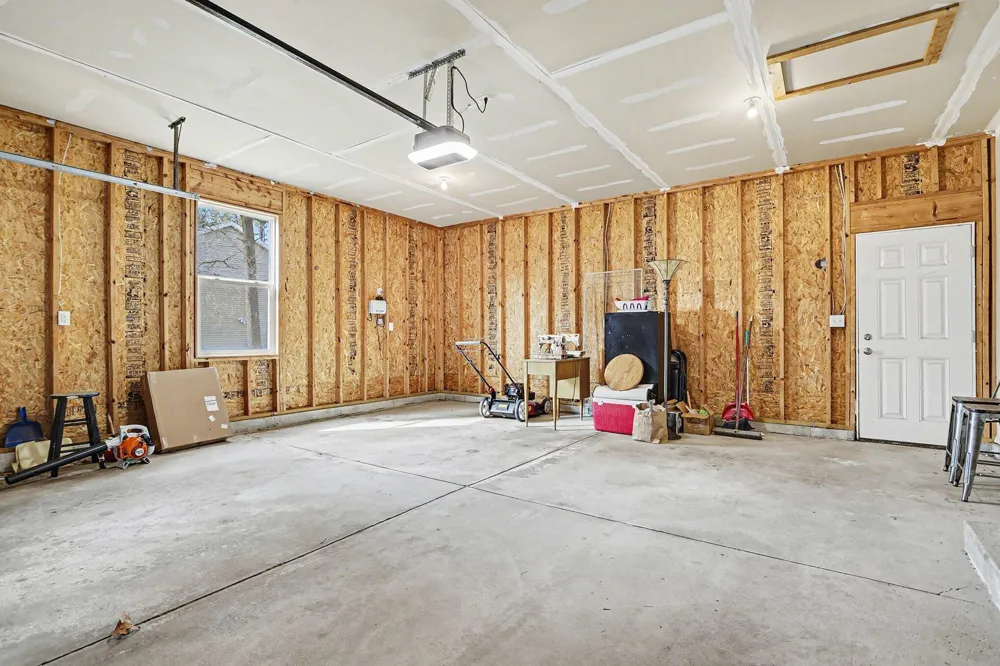 1921 Pineridge Hastings, MI 49058