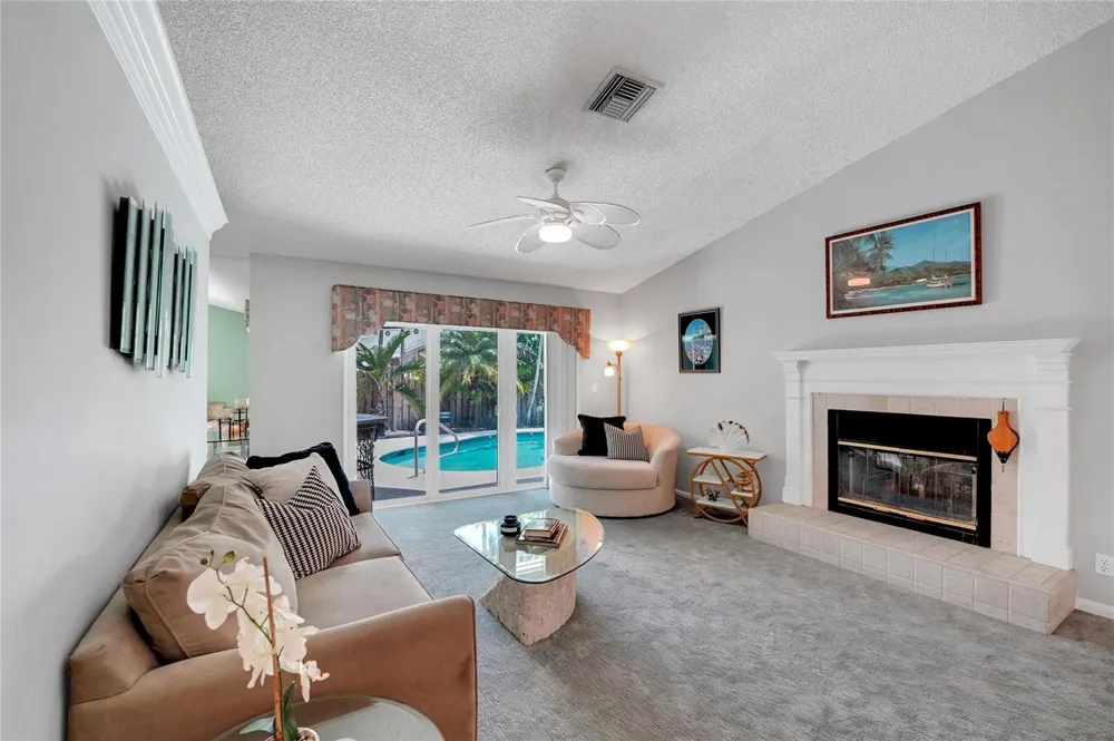 9811 NW 53rd Court Coral Springs, FL 33076