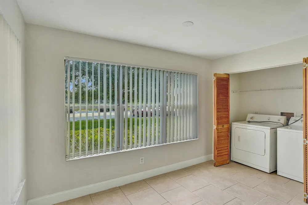 12650 Vista Isles Drive #918 Sunrise, FL 33325