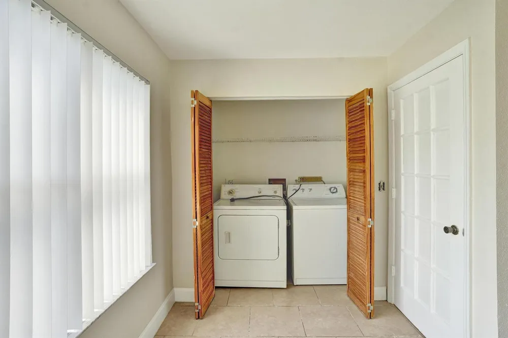12650 Vista Isles Drive #918 Sunrise, FL 33325