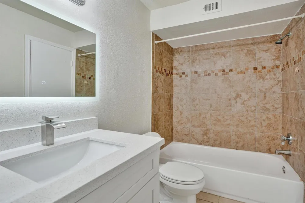 12650 Vista Isles Drive #918 Sunrise, FL 33325