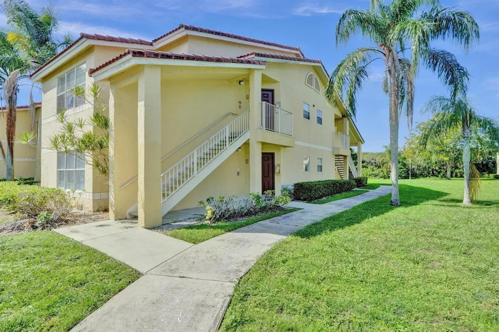 12650 Vista Isles Drive #918 Sunrise, FL 33325