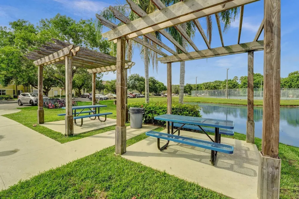 12650 Vista Isles Drive #918 Sunrise, FL 33325