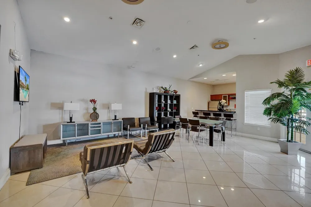 12650 Vista Isles Drive #918 Sunrise, FL 33325