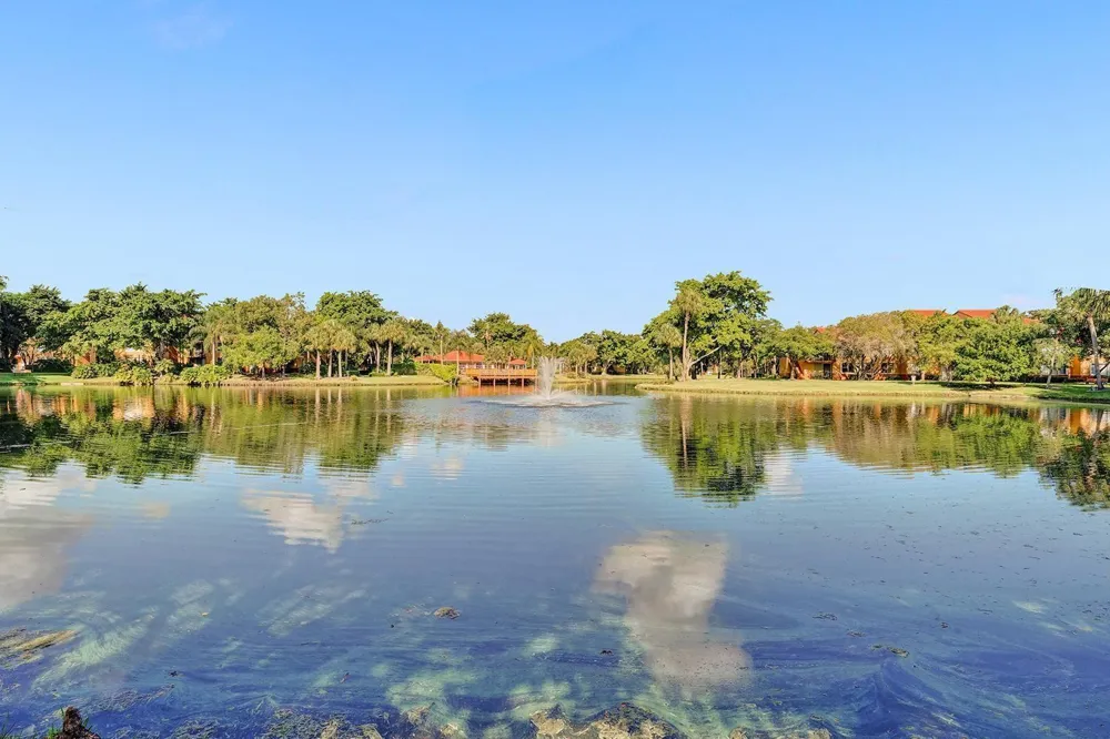 12650 Vista Isles Drive #918 Sunrise, FL 33325