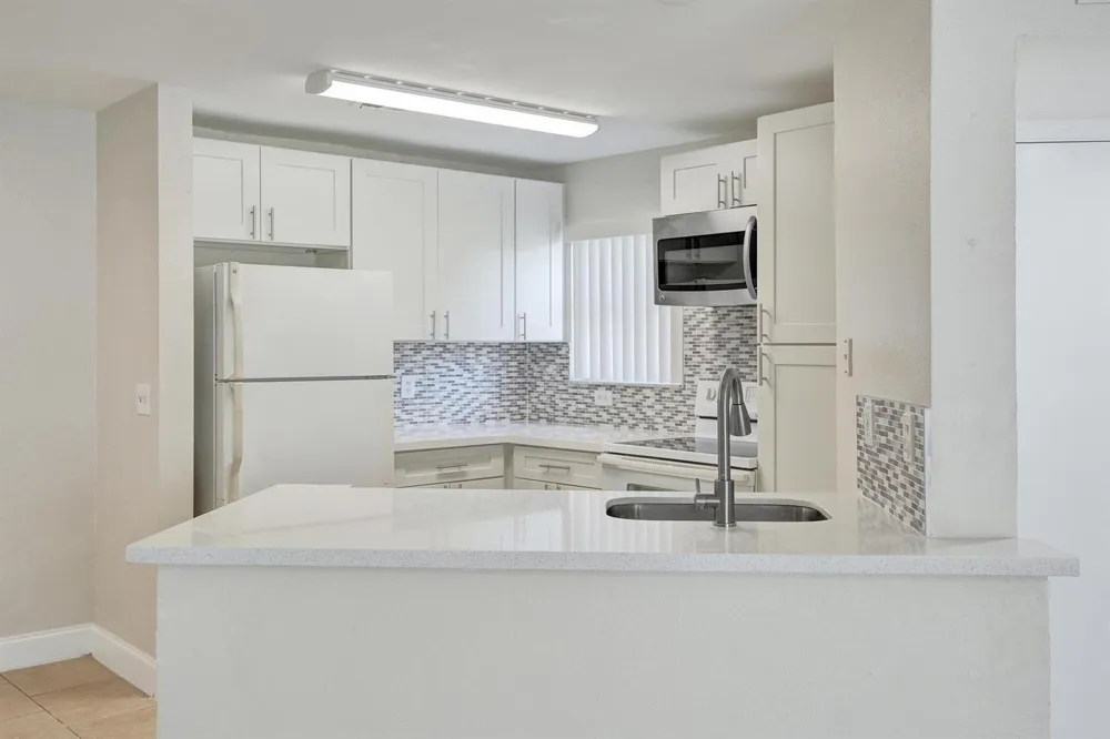 12650 Vista Isles Drive #918 Sunrise, FL 33325